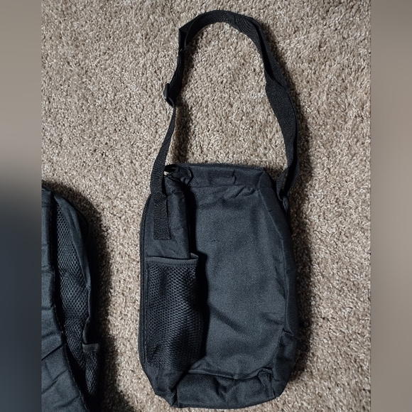 Hello Kitty Sanrio Backpack lunchbox pencil case Set NWOT - Picture 7 of 16